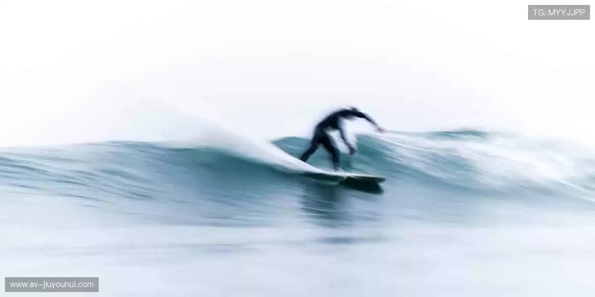 正品周边，球迷专属荣耀！🎁🏆